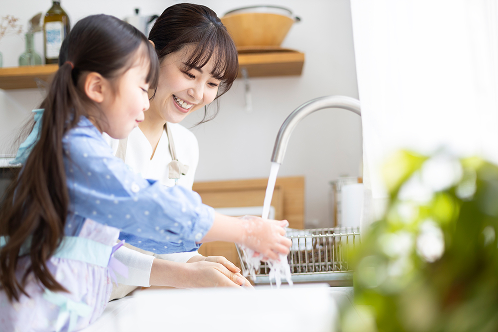 冬の感染症インフル・コロナ・ノロの“三点守り”1月に効く現場対応